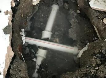 白玉阳台漏水维修公司为您分享楼上楼下漏水怎么处理